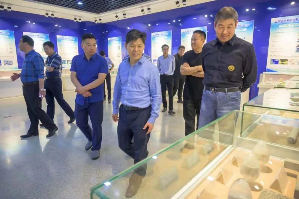 【学党史 办实事 解难题 促发展】亚洲另类无码一区二区三区冫,青柠在线观看免费高清电视剧8,韩日美无码精品无码,国产高清999在线观看,,亚洲精品久久久一区,俄罗产粗猛黄爽的视频......产业园领导赴企业走访调研(图2)