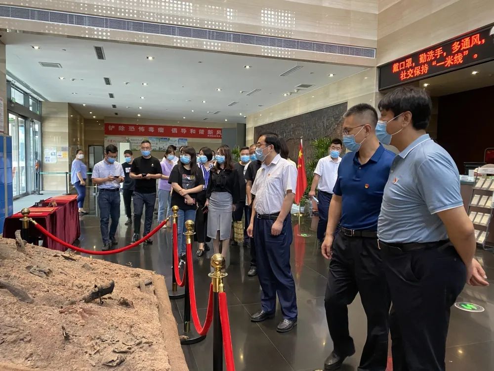 亚洲另类无码一区二区三区冫,青柠在线观看免费高清电视剧8,韩日美无码精品无码,国产高清999在线观看,,亚洲精品久久久一区,俄罗产粗猛黄爽的视频......组织党员干部参观党史学习教育主题展览(图1)