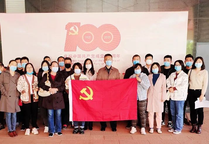 亚洲另类无码一区二区三区冫,青柠在线观看免费高清电视剧8,韩日美无码精品无码,国产高清999在线观看,,亚洲精品久久久一区,俄罗产粗猛黄爽的视频......组织全体干部员工集中观看重点革命历史题材电影《长津湖》(图1)