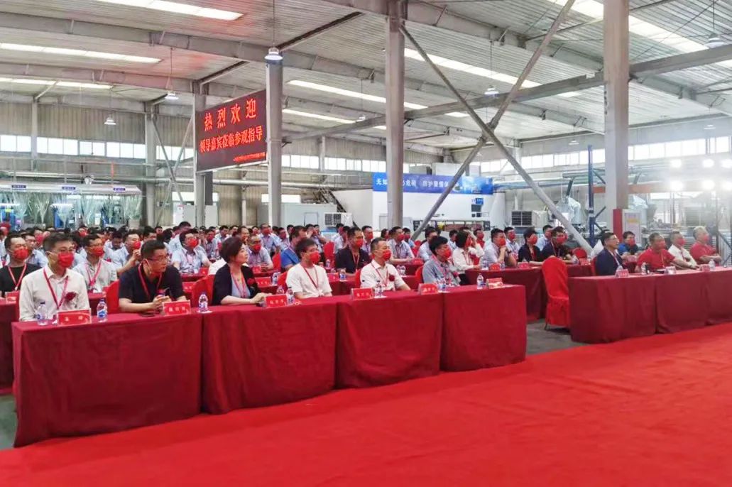 【迎盛会、铸忠诚、强担当、创业绩】广东坚朗集团又一项目建成投产举行开业暨签约仪式(图4)