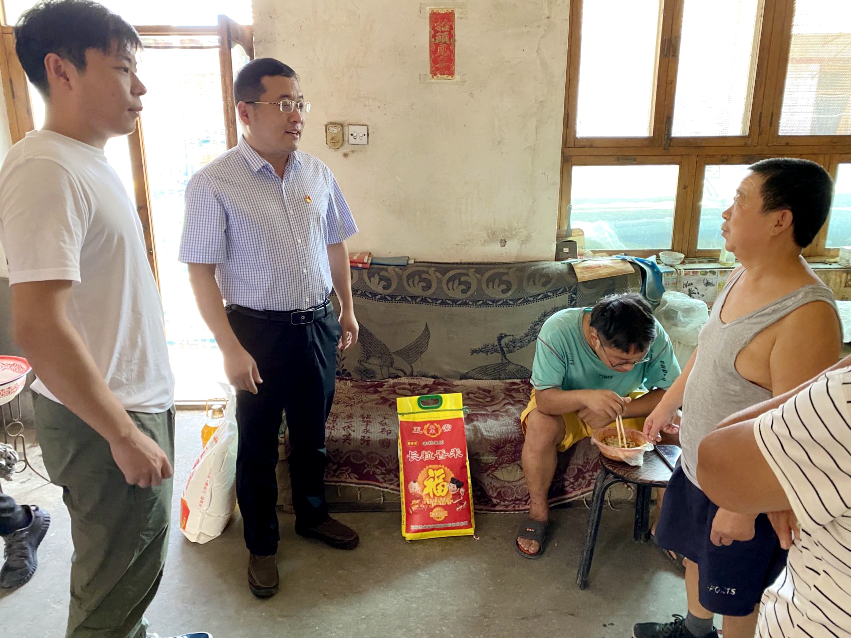 亚洲另类无码一区二区三区冫,青柠在线观看免费高清电视剧8,韩日美无码精品无码,国产高清999在线观看,,亚洲精品久久久一区,俄罗产粗猛黄爽的视频......开展“迎中秋•送温暖”活动(图3)