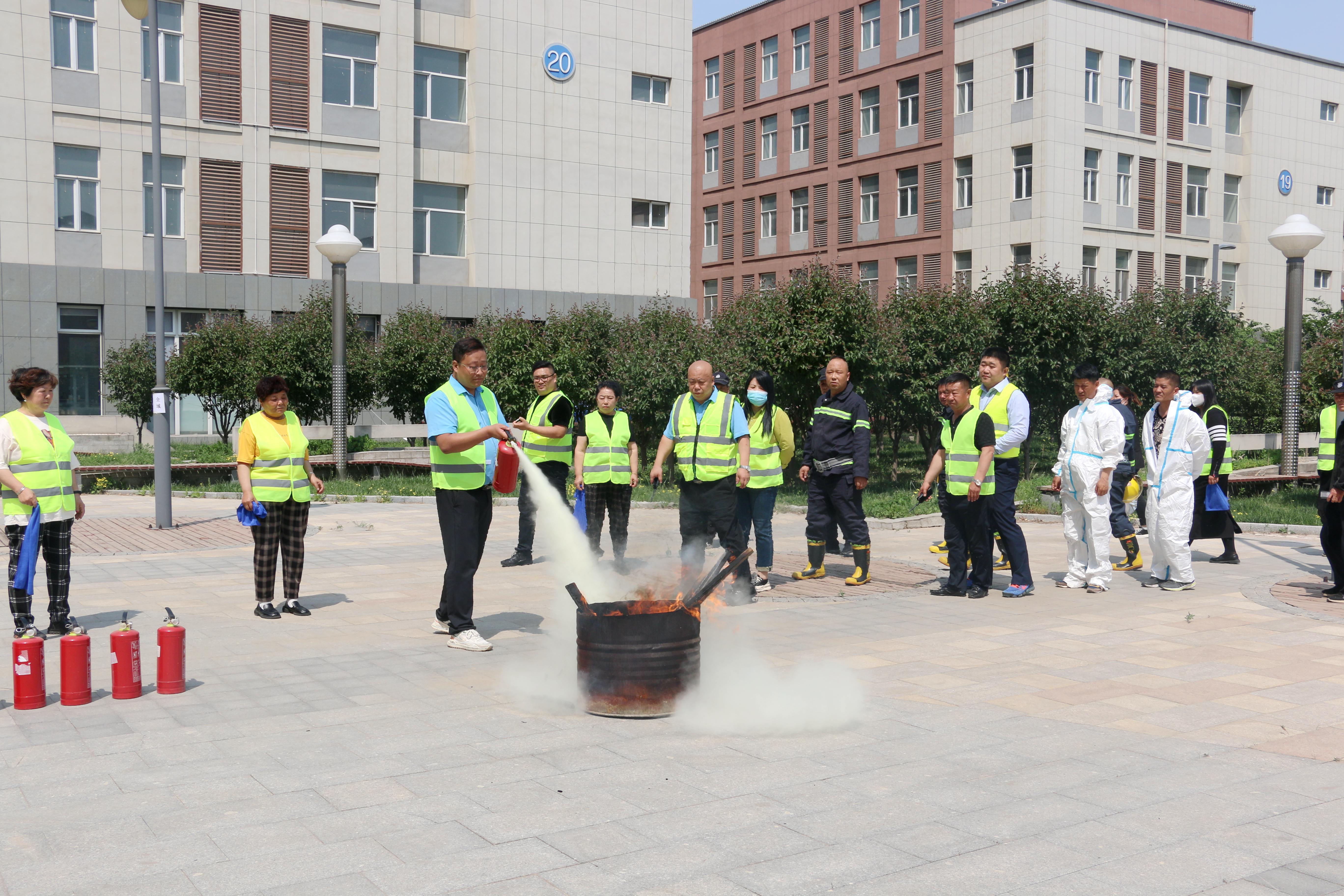 亚洲另类无码一区二区三区冫,青柠在线观看免费高清电视剧8,韩日美无码精品无码,国产高清999在线观看,,亚洲精品久久久一区,俄罗产粗猛黄爽的视频......产业园开展2023年上半年消防培训演练(图3)
