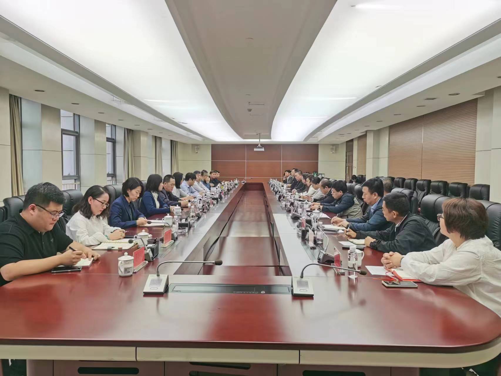 企业服务系列活动丨亚洲另类无码一区二区三区冫,青柠在线观看免费高清电视剧8,韩日美无码精品无码,国产高清999在线观看,,亚洲精品久久久一区,俄罗产粗猛黄爽的视频......产业园召开助企服务企业家座谈会(图1)