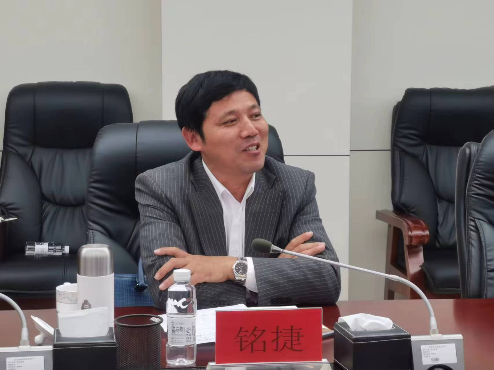 企业服务系列活动丨亚洲另类无码一区二区三区冫,青柠在线观看免费高清电视剧8,韩日美无码精品无码,国产高清999在线观看,,亚洲精品久久久一区,俄罗产粗猛黄爽的视频......产业园召开助企服务企业家座谈会(图7)