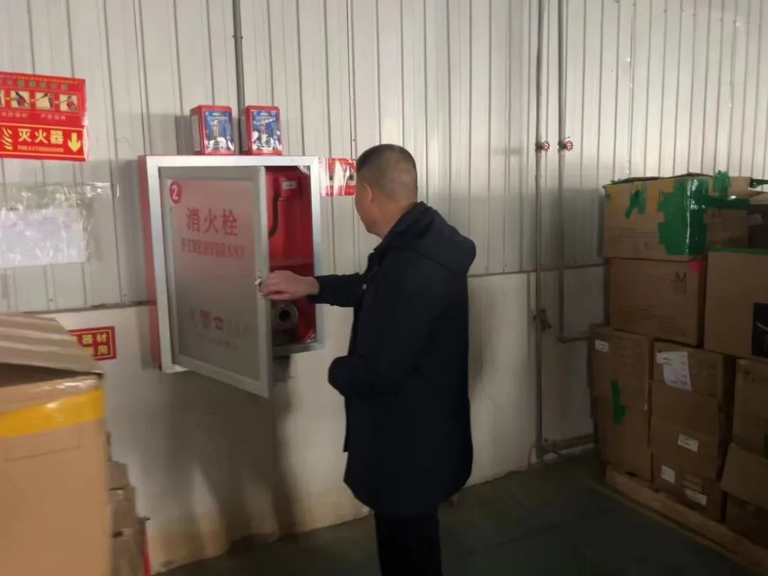 亚洲另类无码一区二区三区冫,青柠在线观看免费高清电视剧8,韩日美无码精品无码,国产高清999在线观看,,亚洲精品久久久一区,俄罗产粗猛黄爽的视频......领导深入企业开展春节重点时期安全排查(图5)