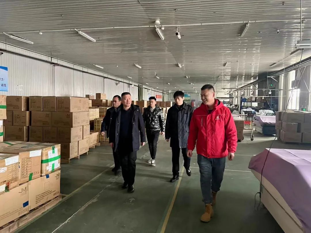 亚洲另类无码一区二区三区冫,青柠在线观看免费高清电视剧8,韩日美无码精品无码,国产高清999在线观看,,亚洲精品久久久一区,俄罗产粗猛黄爽的视频......领导深入企业开展春节重点时期安全排查(图3)