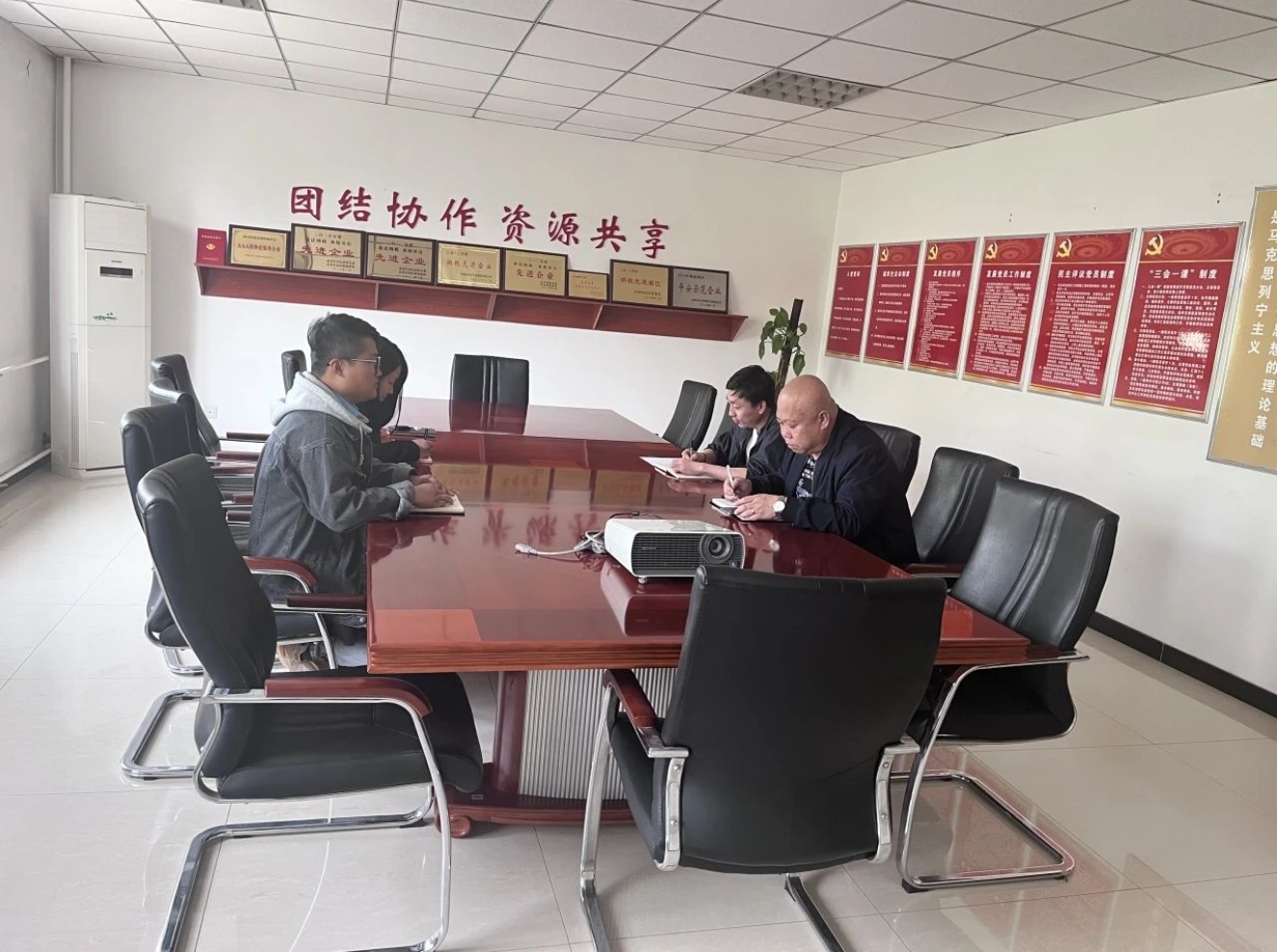 亚洲另类无码一区二区三区冫,青柠在线观看免费高清电视剧8,韩日美无码精品无码,国产高清999在线观看,,亚洲精品久久久一区,俄罗产粗猛黄爽的视频......开展形式多样的国家安全教育宣传活动(图2)