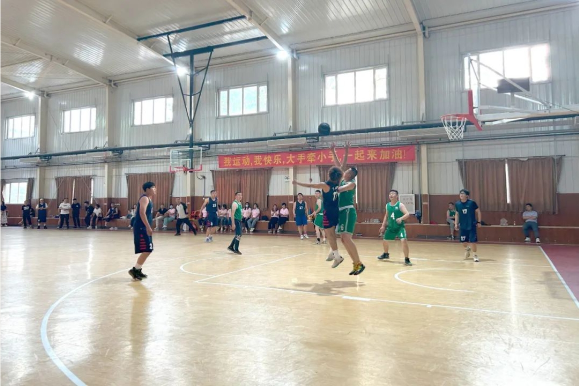 精彩“篮”不住！亚洲另类无码一区二区三区冫,青柠在线观看免费高清电视剧8,韩日美无码精品无码,国产高清999在线观看,,亚洲精品久久久一区,俄罗产粗猛黄爽的视频......2024年企业职工篮球赛圆满结束(图3)