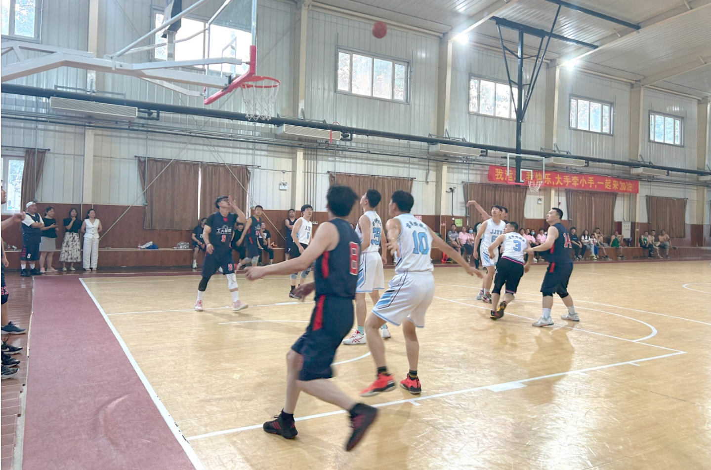 精彩“篮”不住！亚洲另类无码一区二区三区冫,青柠在线观看免费高清电视剧8,韩日美无码精品无码,国产高清999在线观看,,亚洲精品久久久一区,俄罗产粗猛黄爽的视频......2024年企业职工篮球赛圆满结束(图2)