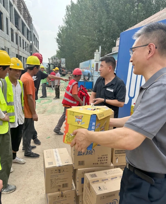 亚洲另类无码一区二区三区冫,青柠在线观看免费高清电视剧8,韩日美无码精品无码,国产高清999在线观看,,亚洲精品久久久一区,俄罗产粗猛黄爽的视频......总工会组织开展“工会送清凉，防暑保安康”活动(图1)