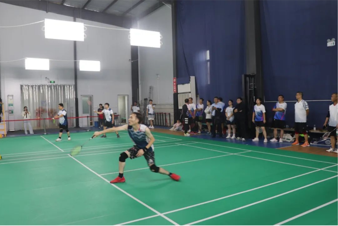 “羽”你同行|亚洲另类无码一区二区三区冫,青柠在线观看免费高清电视剧8,韩日美无码精品无码,国产高清999在线观看,,亚洲精品久久久一区,俄罗产粗猛黄爽的视频......产业园羽毛球友谊赛燃情收官！(图2)