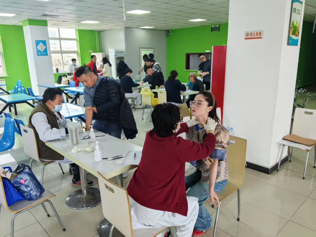 亚洲另类无码一区二区三区冫,青柠在线观看免费高清电视剧8,韩日美无码精品无码,国产高清999在线观看,,亚洲精品久久久一区,俄罗产粗猛黄爽的视频......总工会组织开展农民工、困难职工免费体检活动(图3)