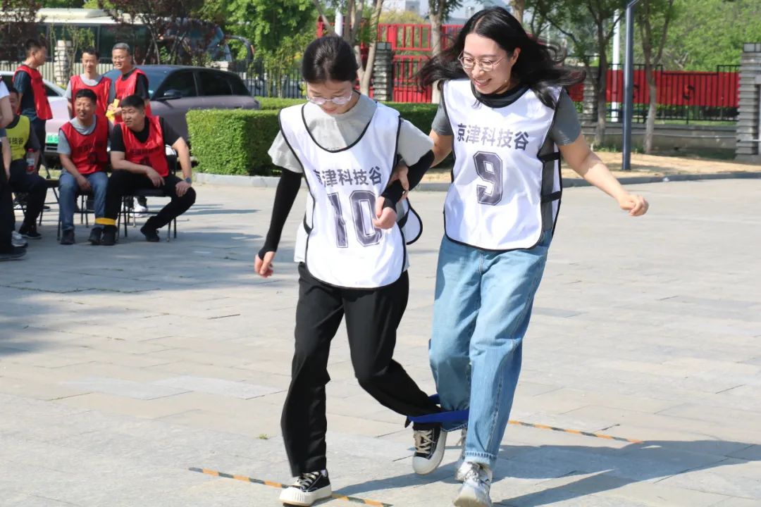 趣享运动，协进新程|这场趣味运动会嗨翻全场！(图5)