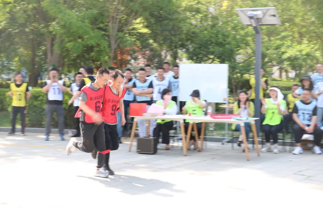 趣享运动，协进新程|这场趣味运动会嗨翻全场！(图8)