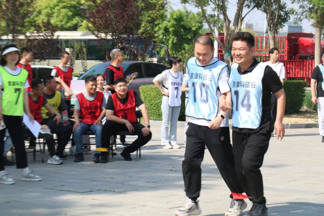 趣享运动，协进新程|这场趣味运动会嗨翻全场！(图6)